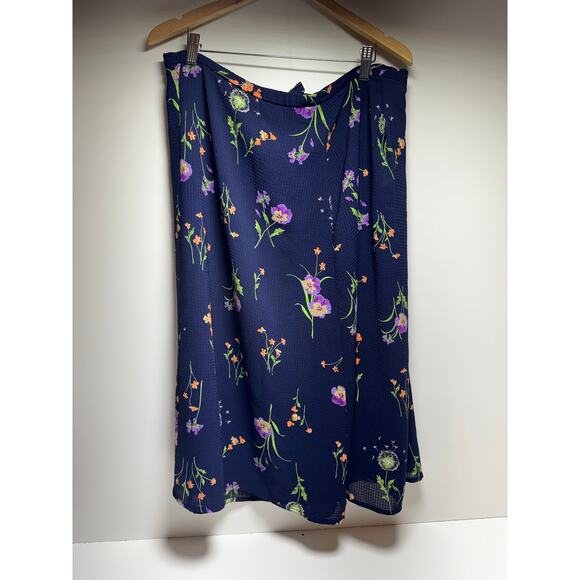 Talbots Women’s Sz 12 Knee Length Navy Blue Floral Spring Lined A Line Easter - Picture 1 of 7